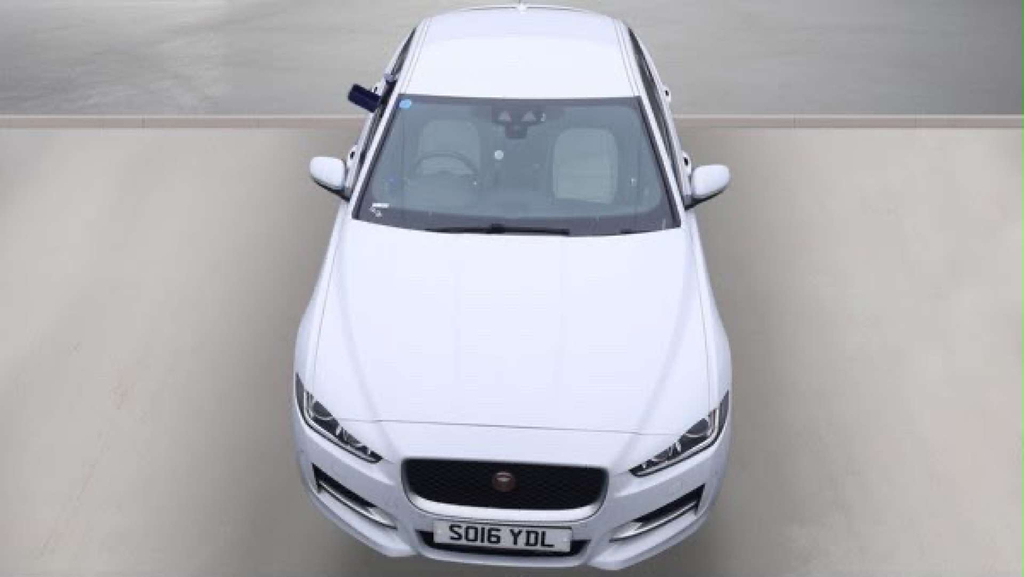 Jaguar XE R-sport Blue #7