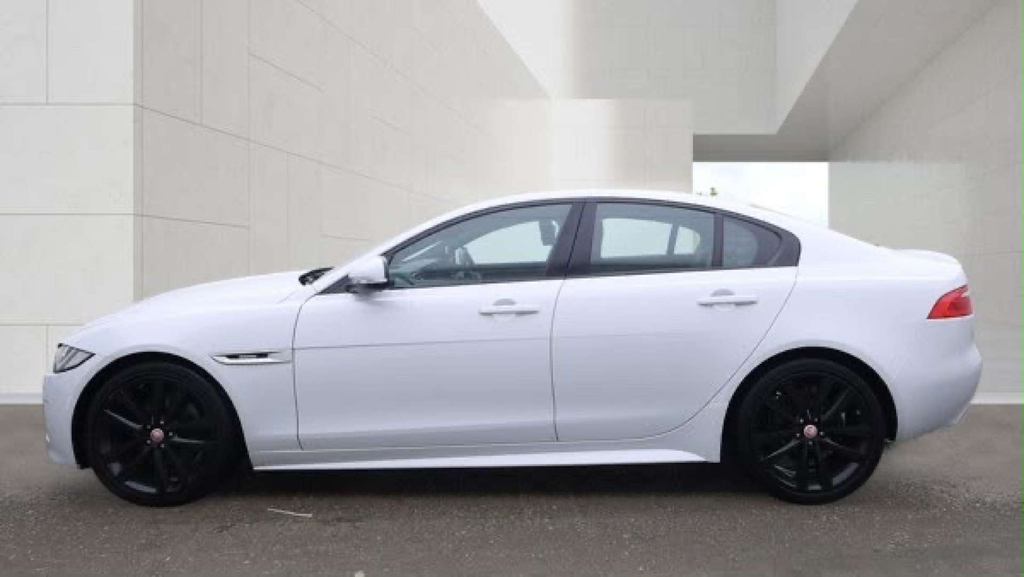 Jaguar XE R-sport D White #5