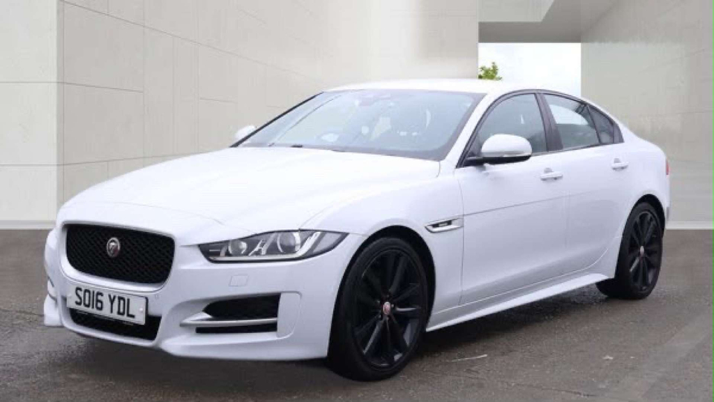 Jaguar XE R-sport D White #2