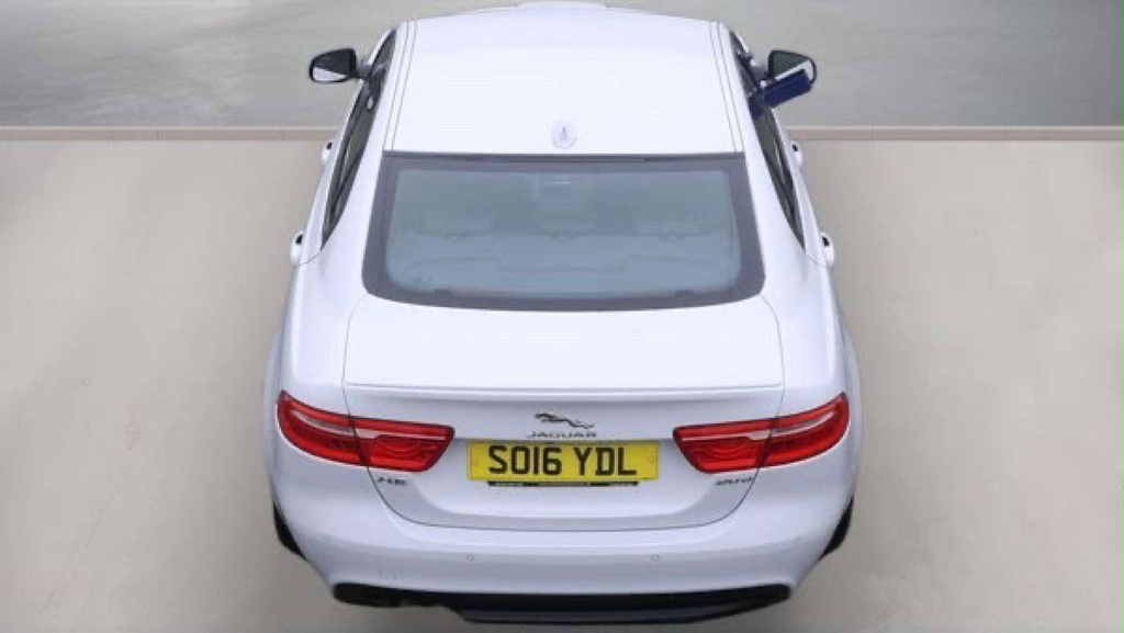 Jaguar XE R-sport Blue #8