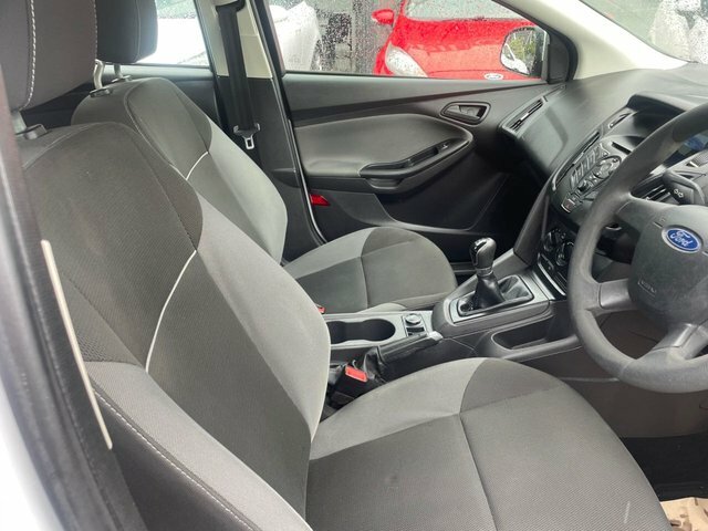 Ford Focus 1.6 Zetec Euro 5 Silver #8