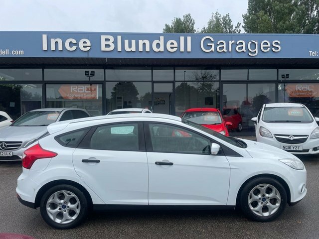 Ford Focus 1.6 Studio Hatchback Euro 5 85 White #6