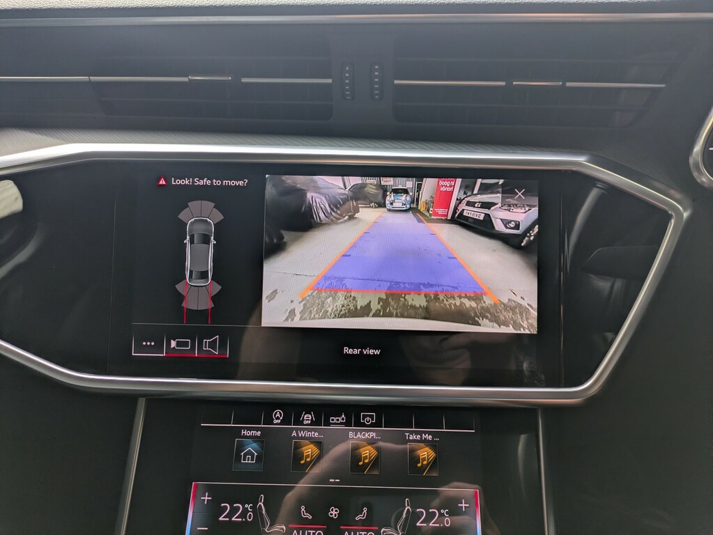 Audi A6 Saloon Se Executive White #32