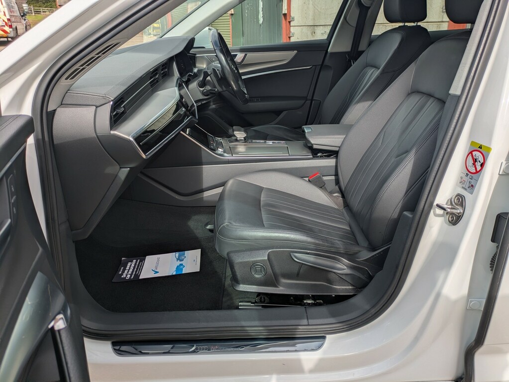 Audi A6 Saloon Se Executive White #20