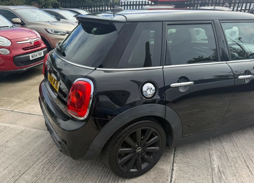 Mini Hatch 2.0 5-Door Hatch Cooper S Black #4
