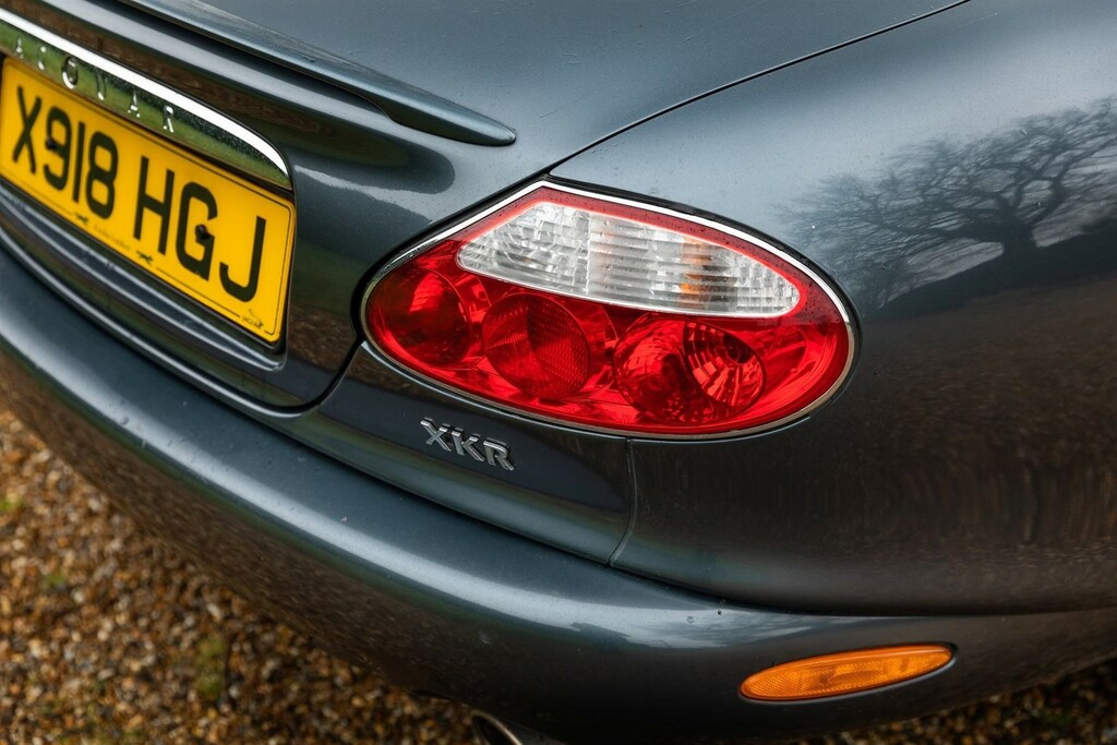 Jaguar XKR Xk8 Coupe Green #27