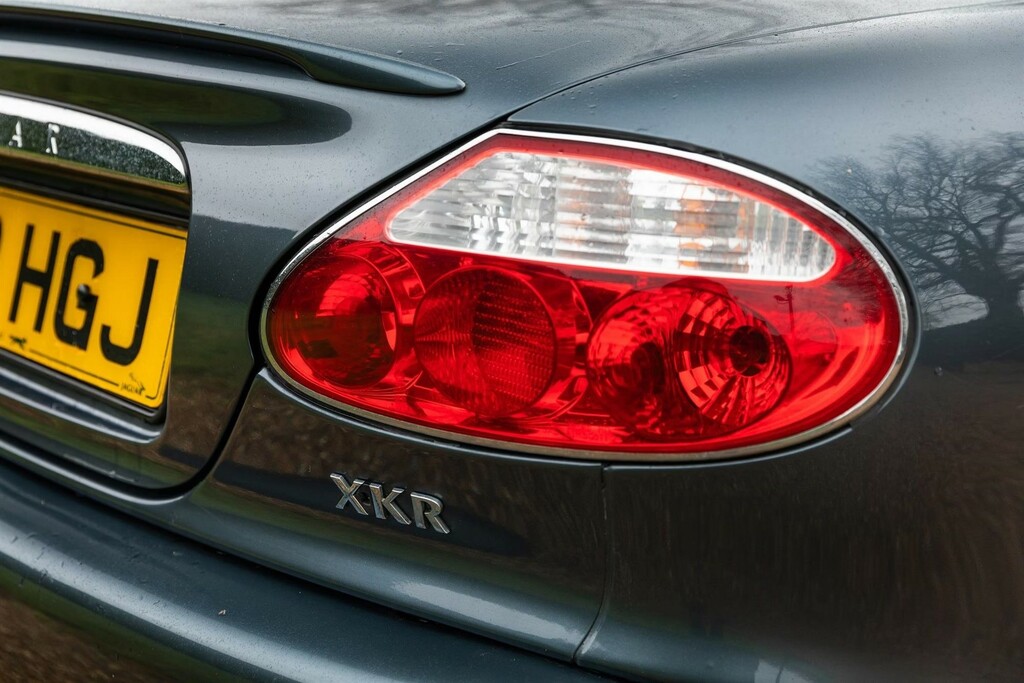 Jaguar XKR Xk8 Coupe Green #26