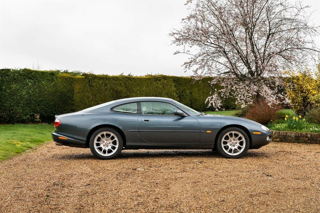Jaguar XKR 4.2 Supercharged 400 Grey #6