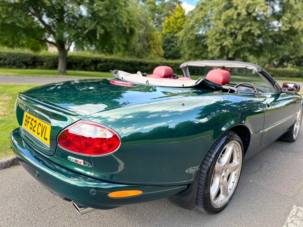 Jaguar XKR Coupe Silver #38