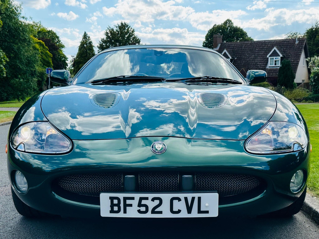 Jaguar XKR Coupe Silver #10