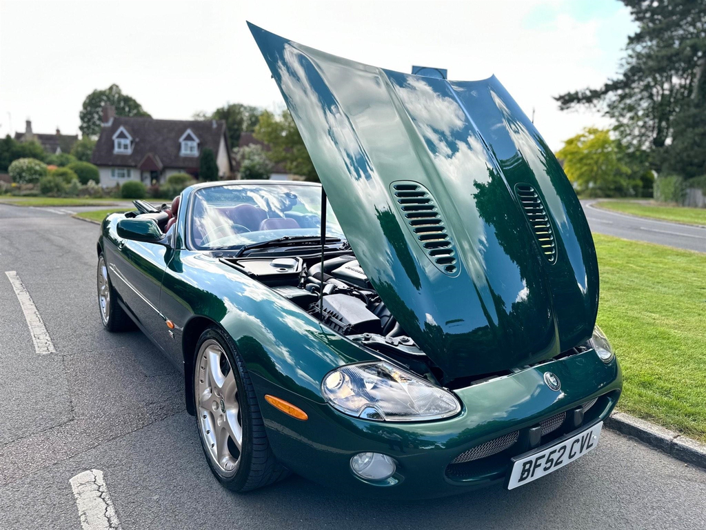 Jaguar XKR Coupe Silver #47