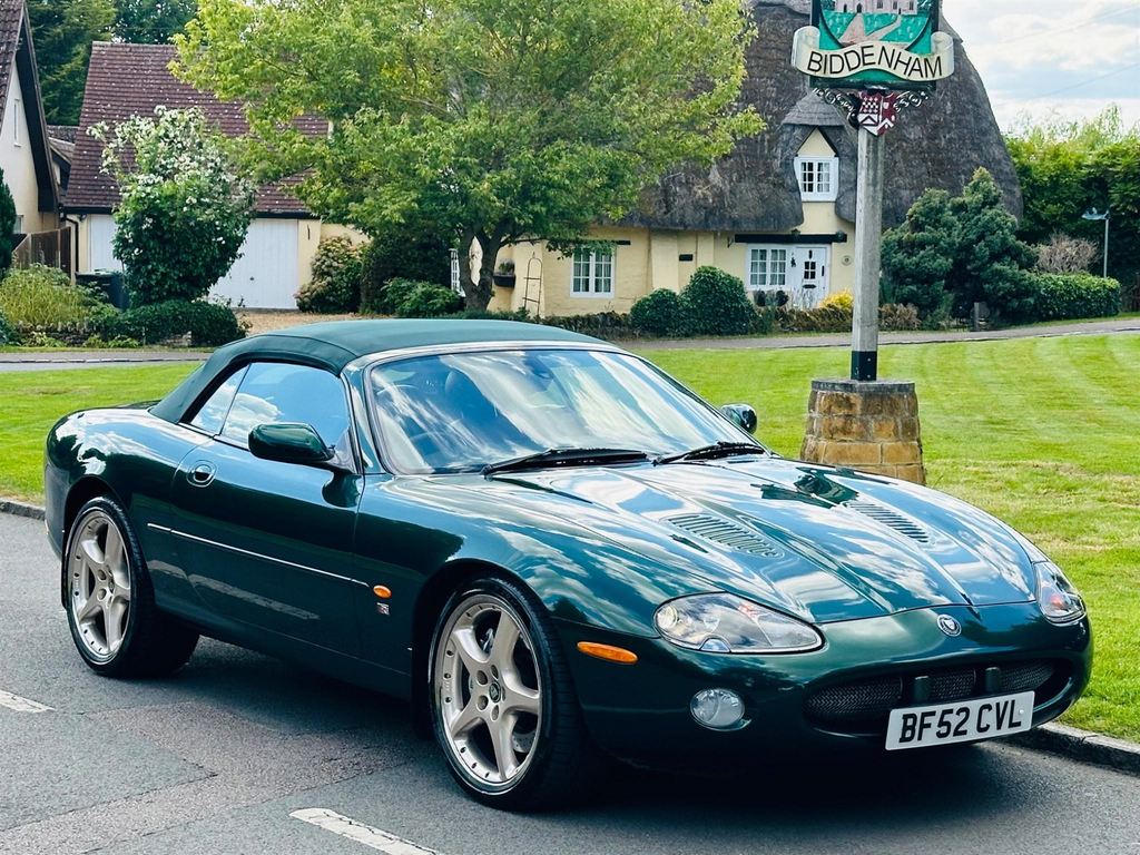 Jaguar XKR Coupe Silver #11