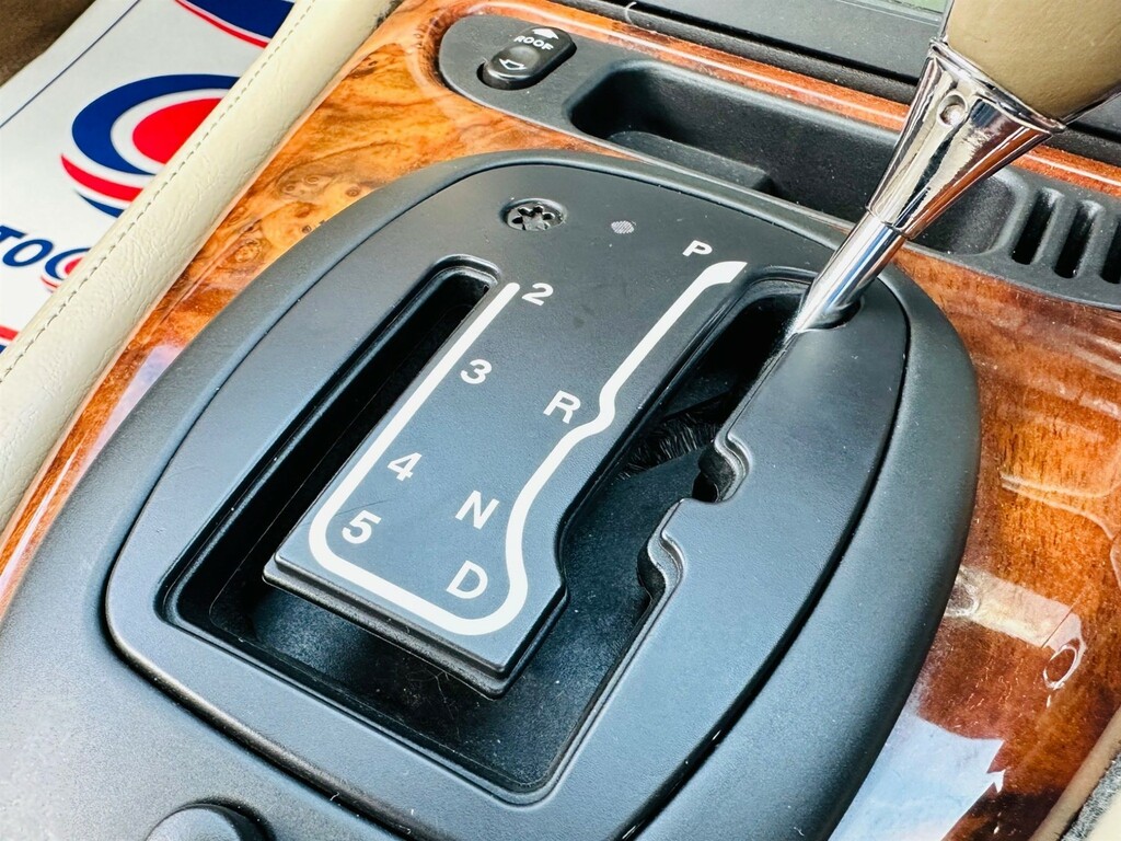 Jaguar XKR Convertible Black #77