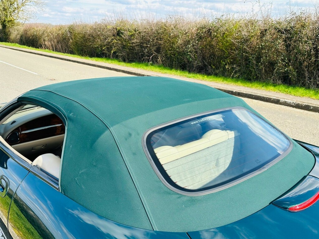 Jaguar XKR Convertible Black #51