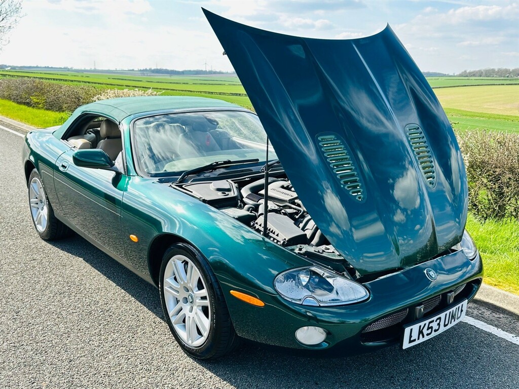 Jaguar XKR Convertible Black #46