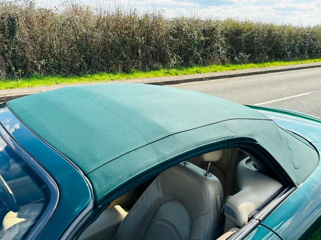 Jaguar XKR Convertible Black #50