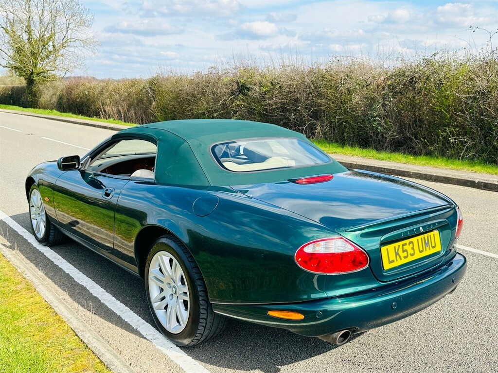 Jaguar XKR Convertible Black #40