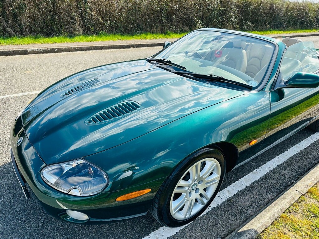 Jaguar XKR Convertible Black #16