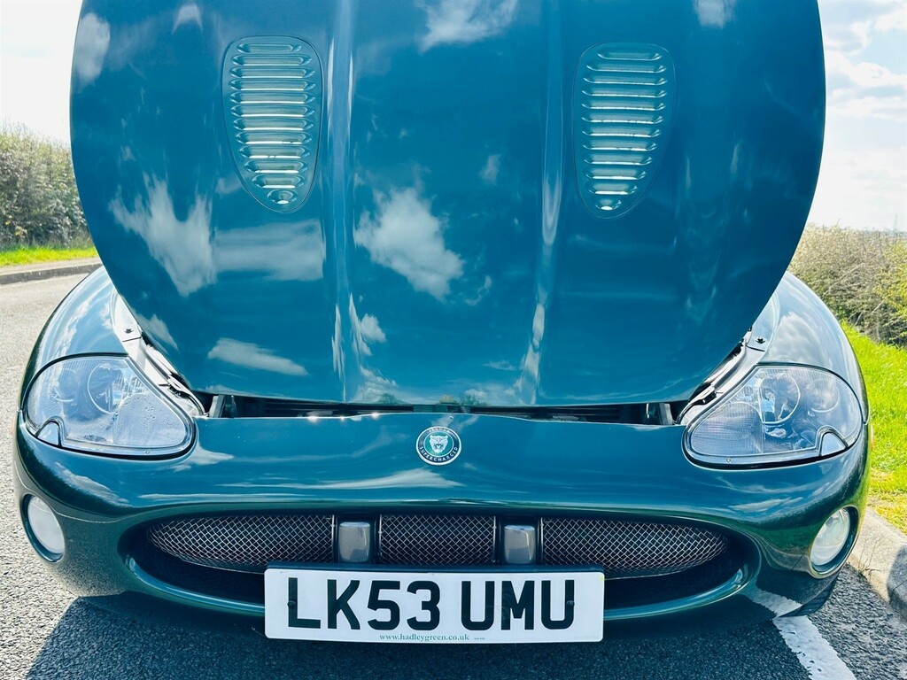 Jaguar XKR Convertible Black #43