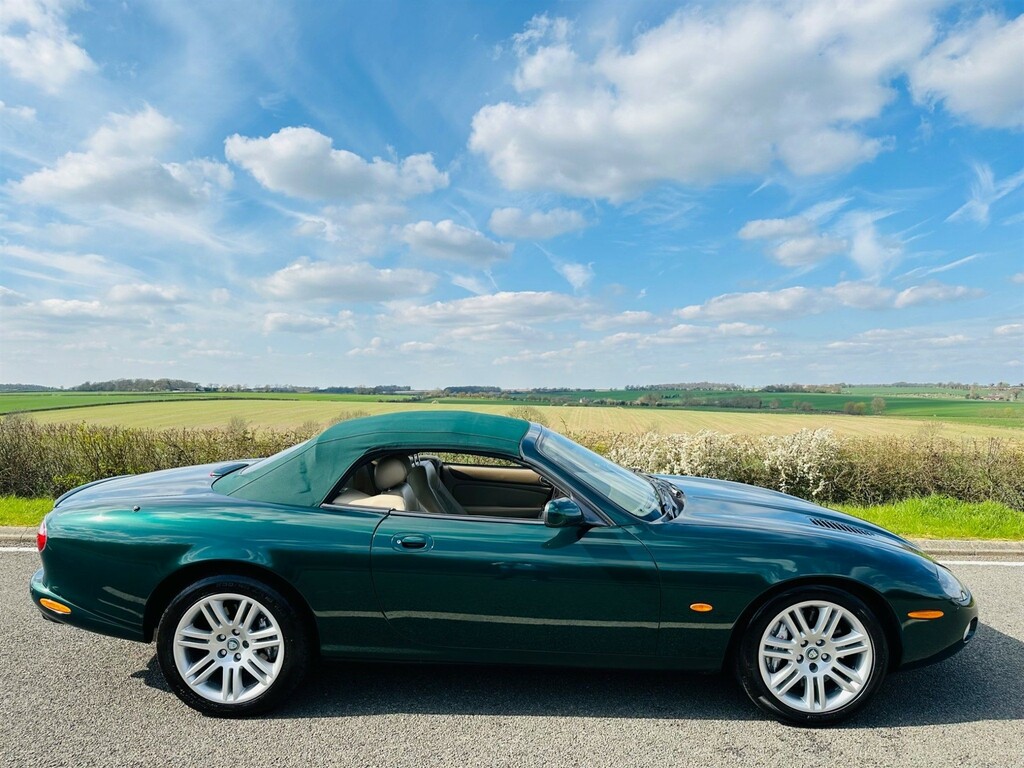 Jaguar XKR Convertible Black #34