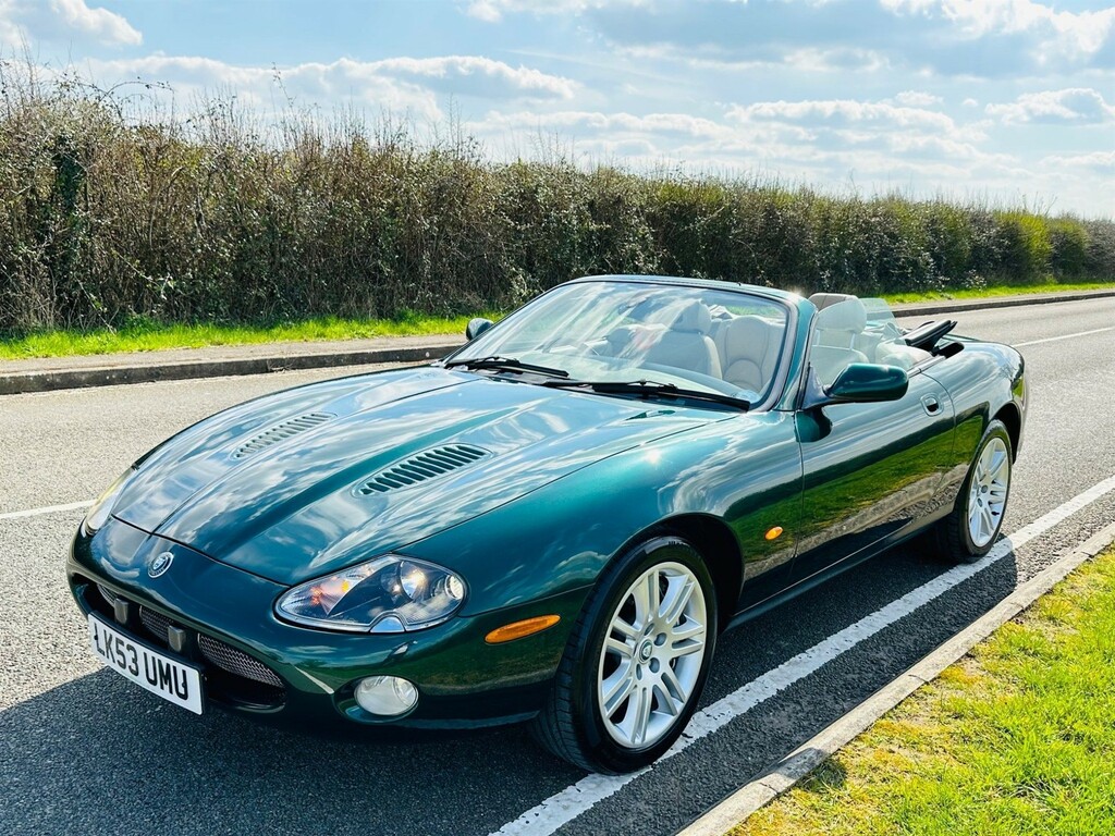 Jaguar XKR Convertible Black #7