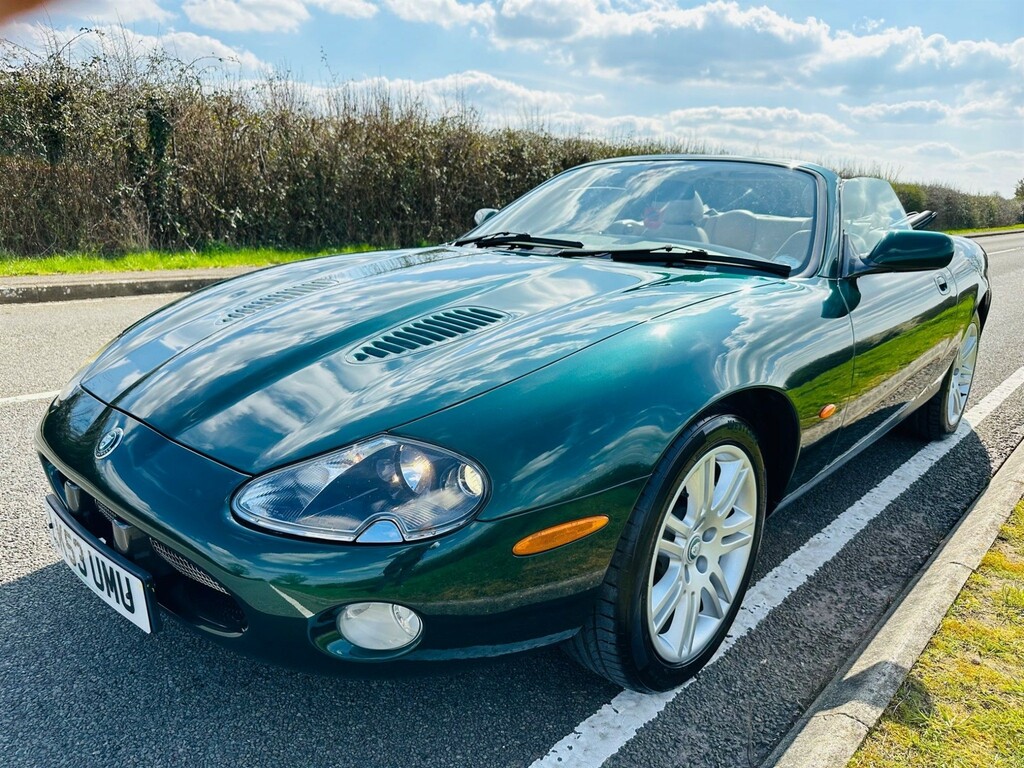 Jaguar XKR Convertible Black #13