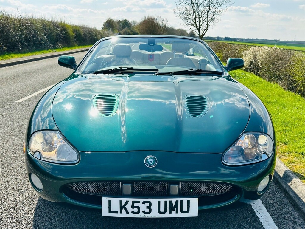 Jaguar XKR Convertible Black #8