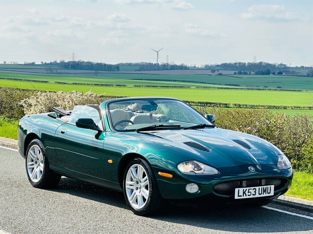 Jaguar XKR Convertible Black #9