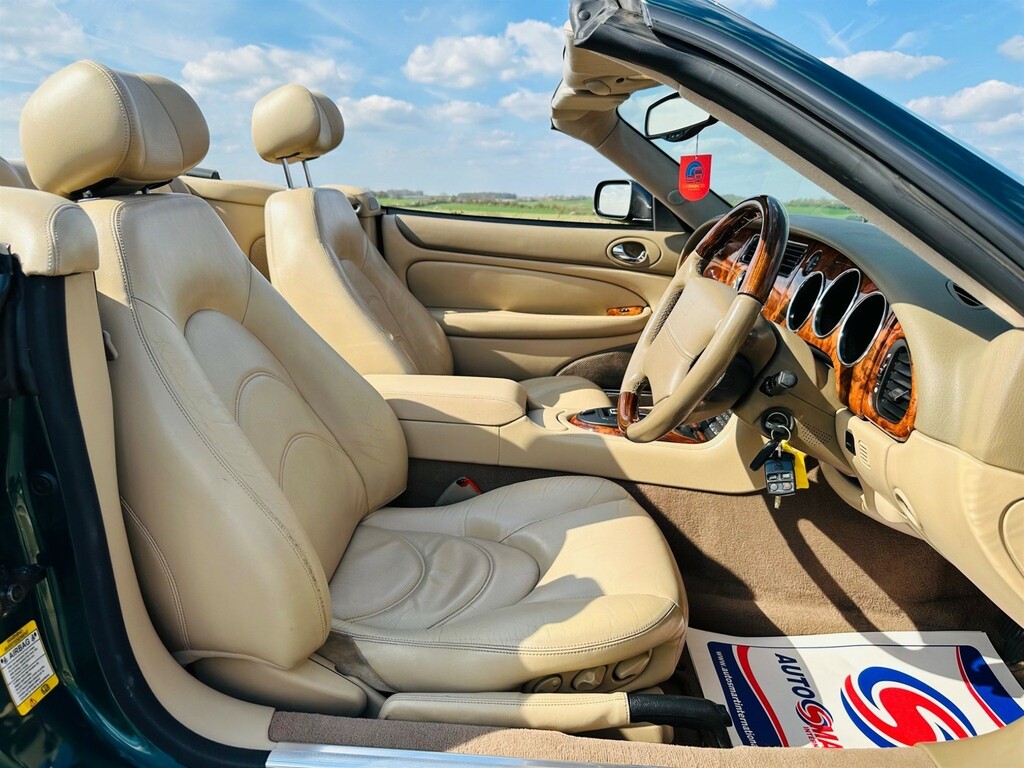 Jaguar XKR Convertible Black #55