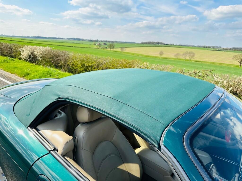 Jaguar XKR Convertible Black #53
