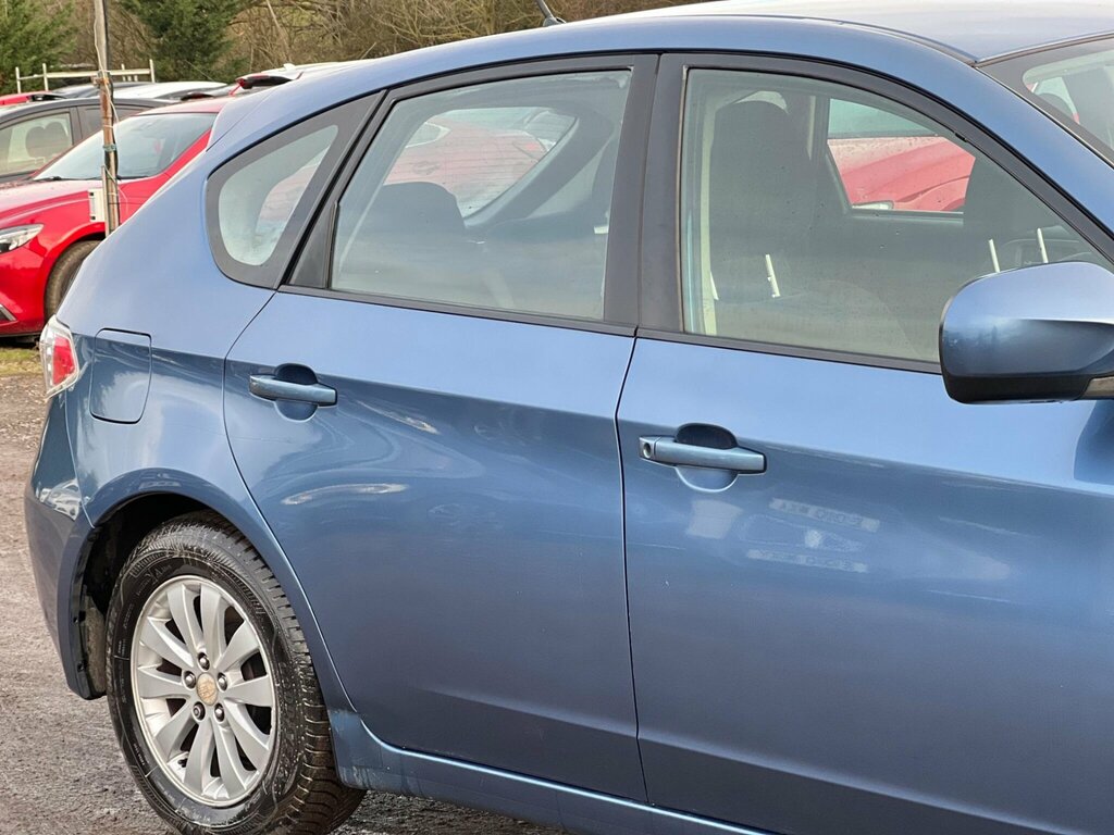 Subaru Impreza Hatchback #16