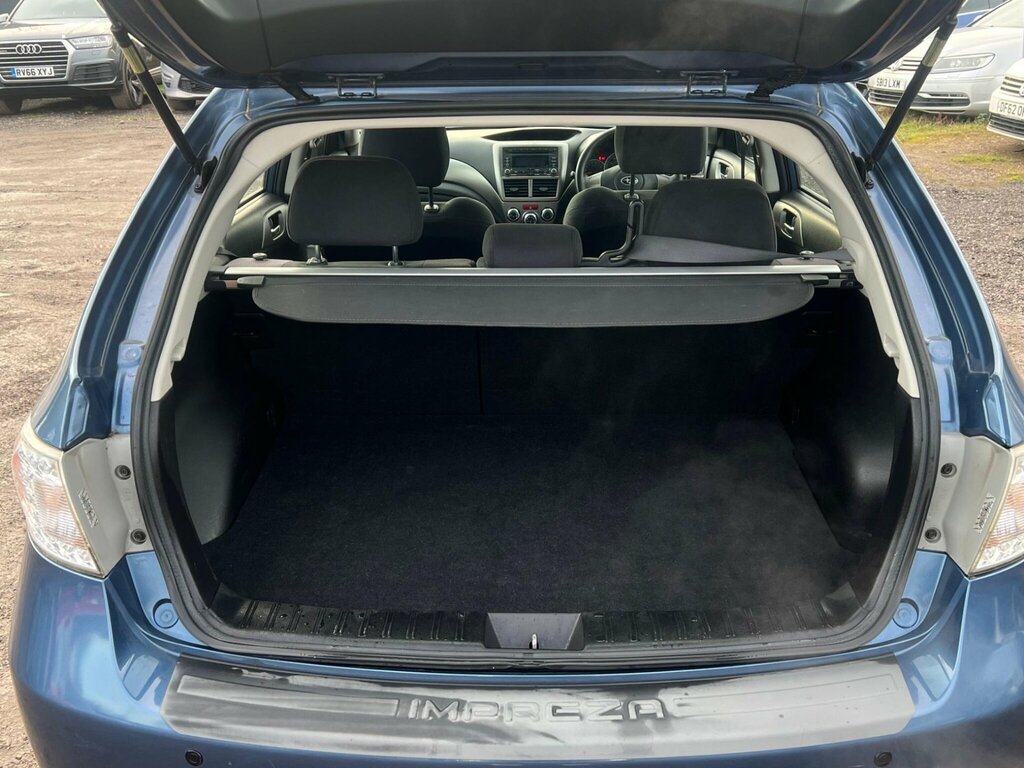 Subaru Impreza Hatchback #35