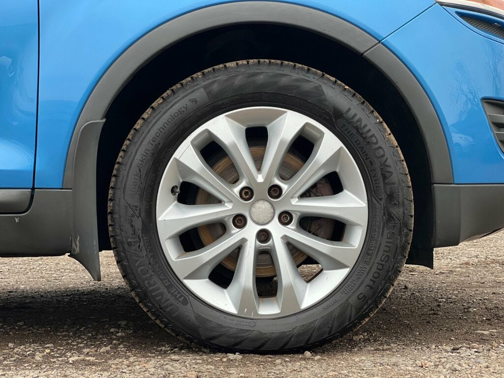 Ford Kuga Tdci Titanium Suv Black #12