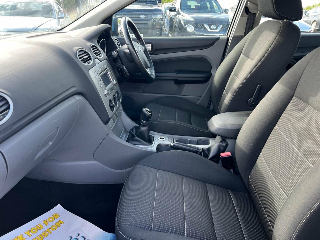Ford Focus 1.6 Sport Silver #30