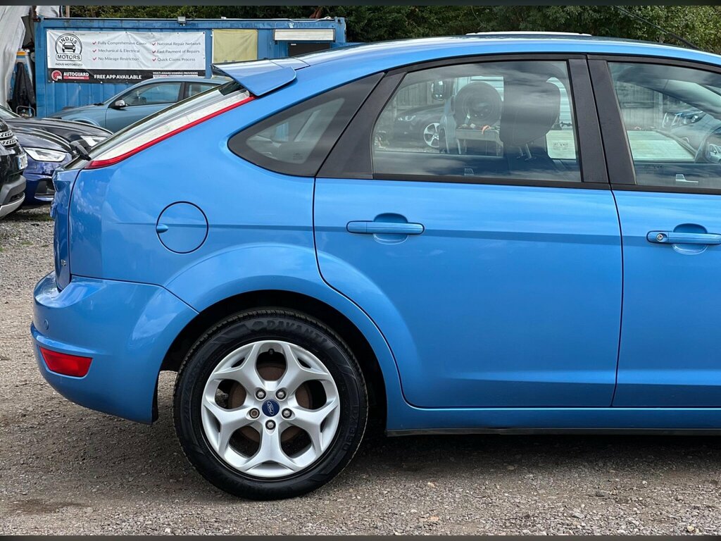 Ford Focus 1.6 Sport Silver #11