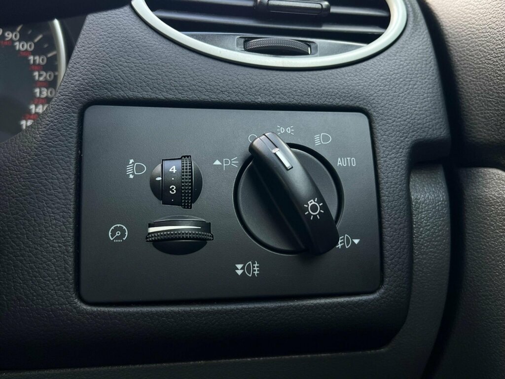 Ford Focus 1.6 Sport Silver #44