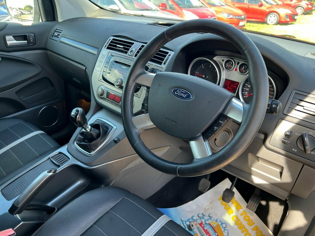 Ford Kuga Suv 2.0 Tdci Titanium 2010 White #25