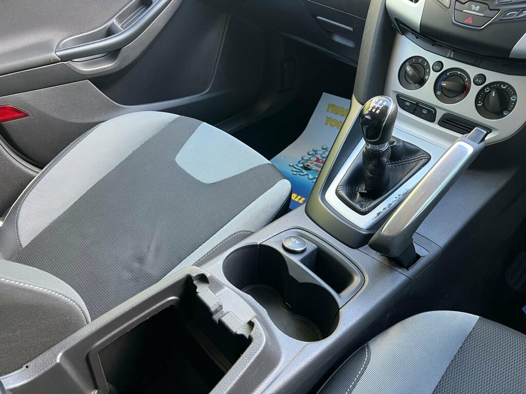 Ford Focus 1.6 Edge Euro 5 White #51