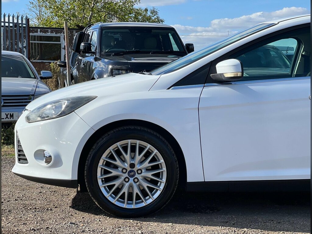 Ford Focus 1.6 Edge Euro 5 White #15