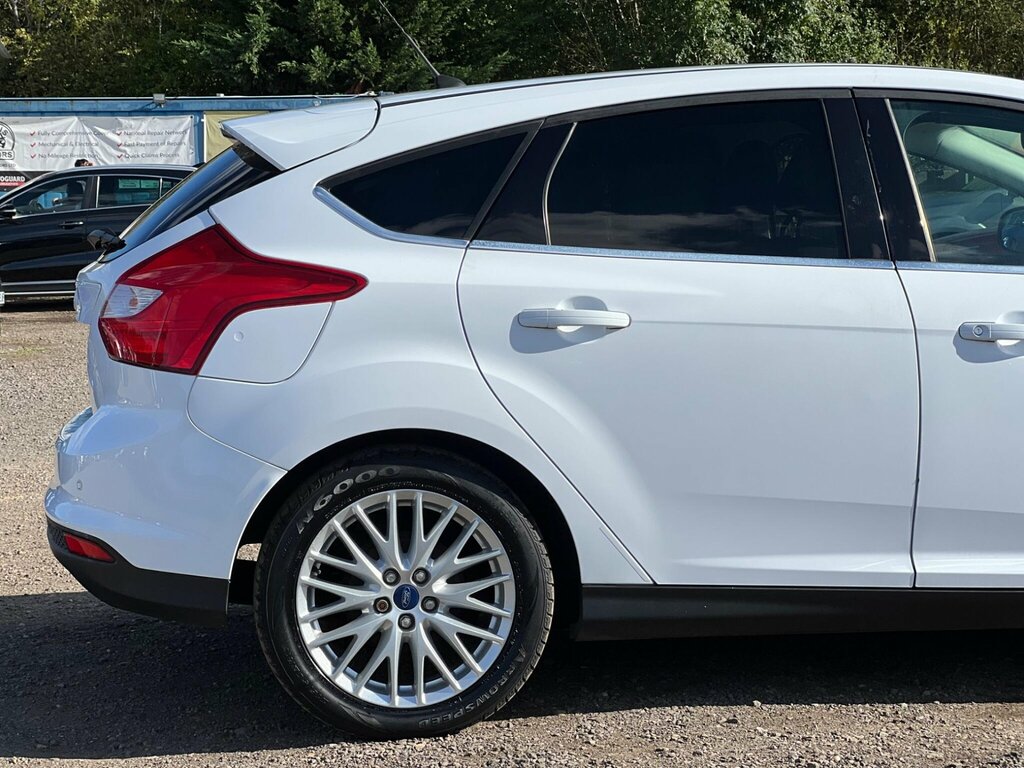 Ford Focus 1.6 Edge Euro 5 White #11