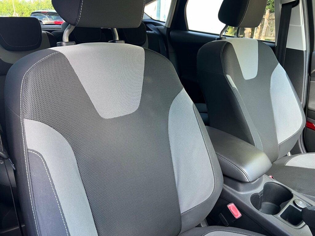 Ford Focus 1.6 Edge Euro 5 White #25