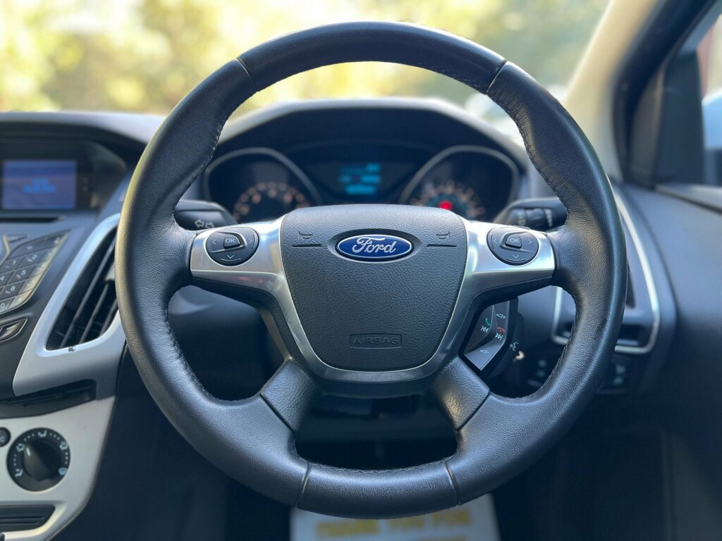 Ford Focus 1.6 Edge Euro 5 White #40