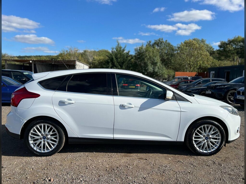 Ford Focus 1.6 Edge Euro 5 White #9