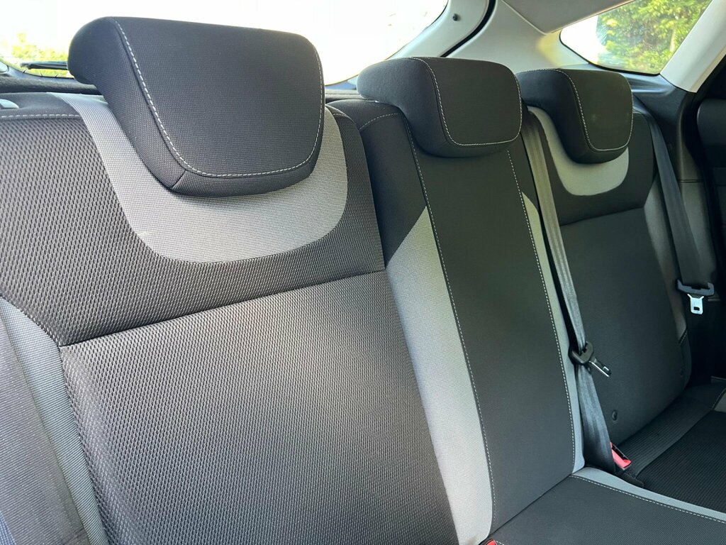 Ford Focus 1.6 Edge Euro 5 White #28