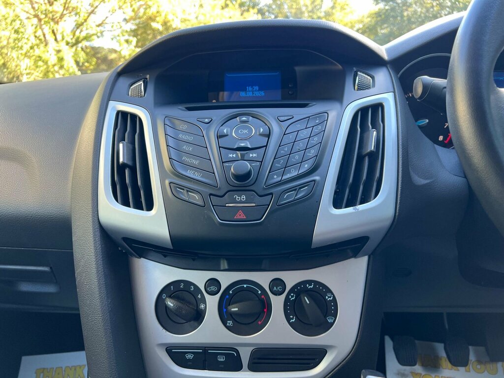 Ford Focus 1.6 Edge Euro 5 White #49