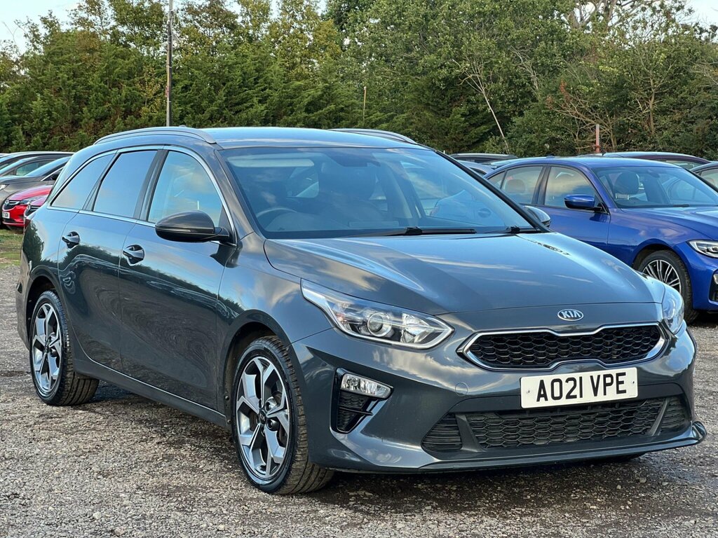 Kia Ceed 1.6 Crdi Mhev 3 Sportswagon Dct Euro 6 Ss Grey