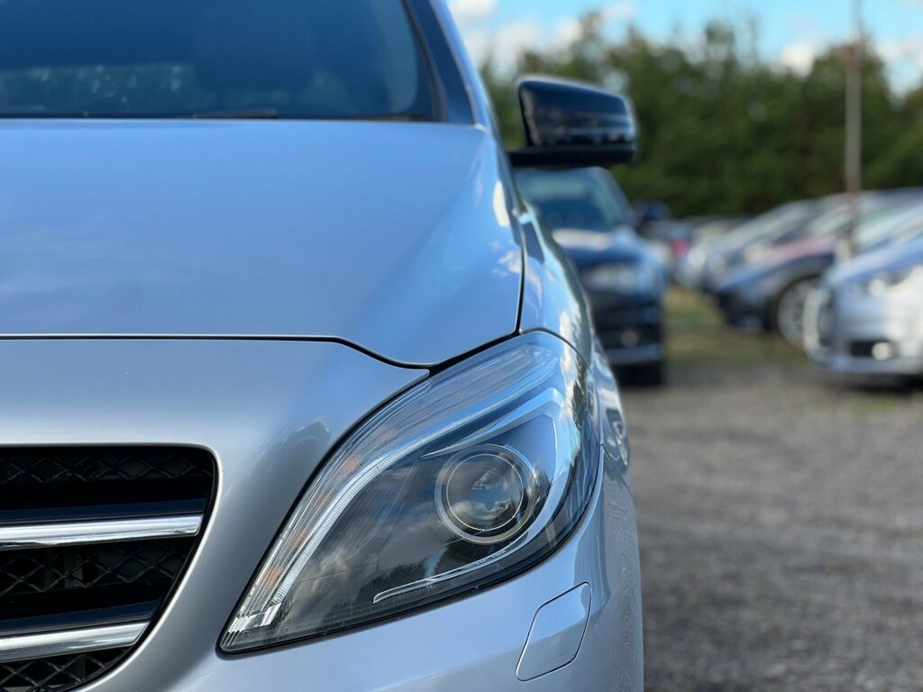 Mercedes-Benz B Class B200 Blueefficiency Sport Cdi Black #20