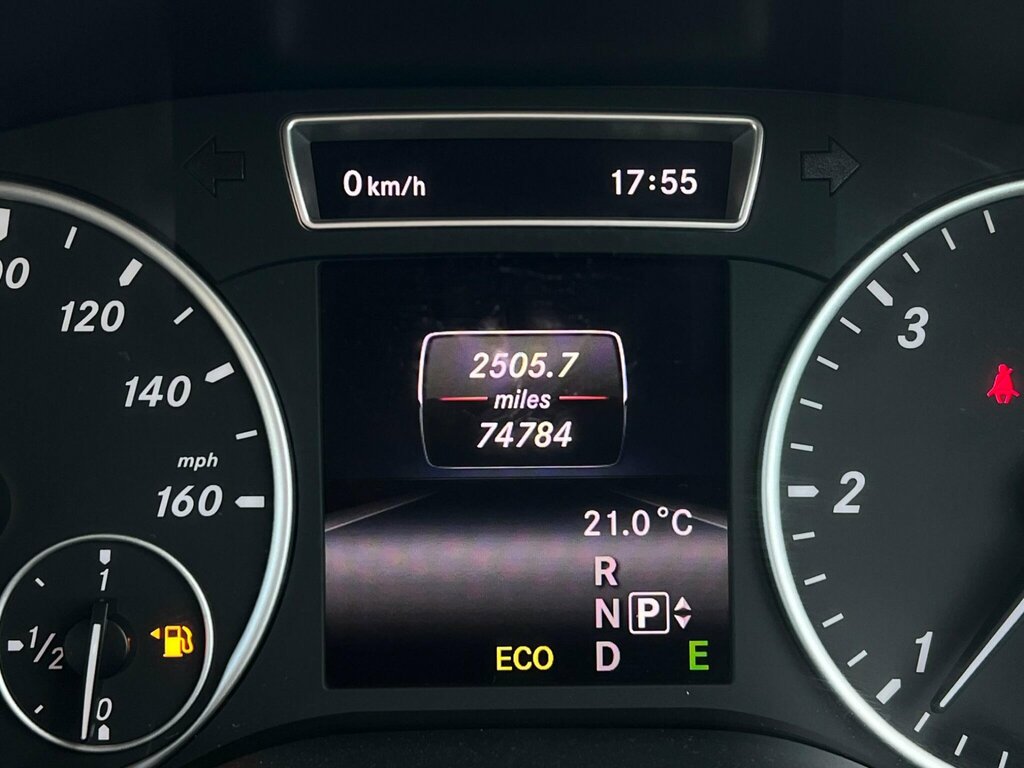 Mercedes-Benz B Class B200 Blueefficiency Sport Cdi Black #56
