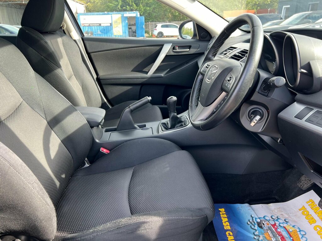Mazda 3 1.6 Ts Hatchback Euro 5 105 Ps White #24