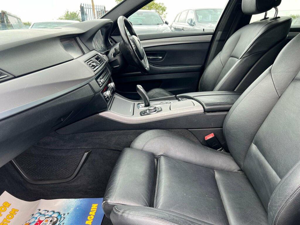 BMW 5 Series 520D M Sport Blue #32